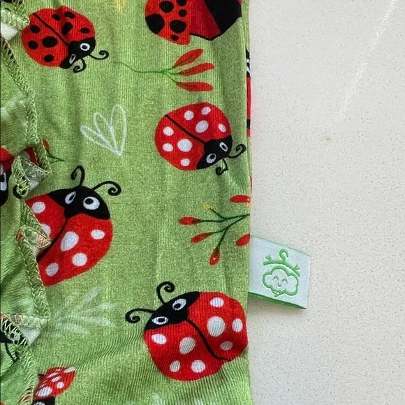 Charming Green Ladybug Kids Footie - Picture 4 of 4